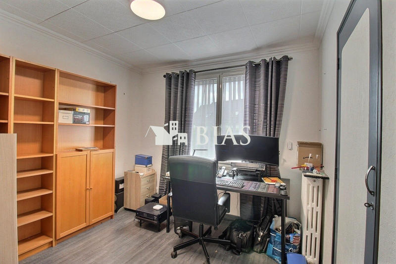 Maison - 85 m² - 5 pièces