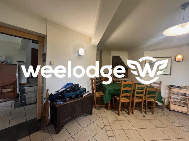 Maison - 320 m² - 12 pièces