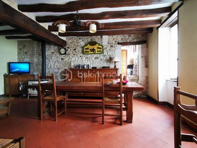 Corps de ferme - 113 m² - 4 pièces