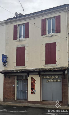 Maison ancienne - 227 m² - 9 pièces