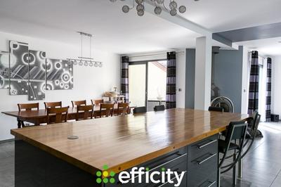 Appartement - 137 m² - 4 pièces