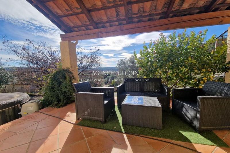 Villa - 102 m² - 5 pièces