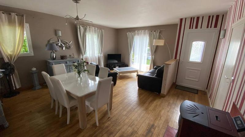 Maison - 90 m² - 5 pièces