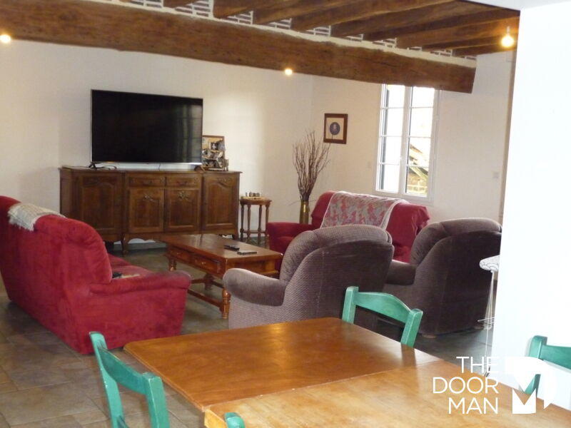 Propriété - 150 m² - 5 pièces