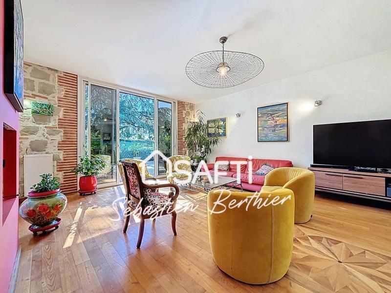 Maison de maîtres - 312 m² - 8 pièces