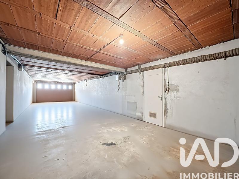 Maison - 193 m² - 8 pièces