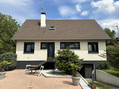 Maison - 127 m² - 5 pièces