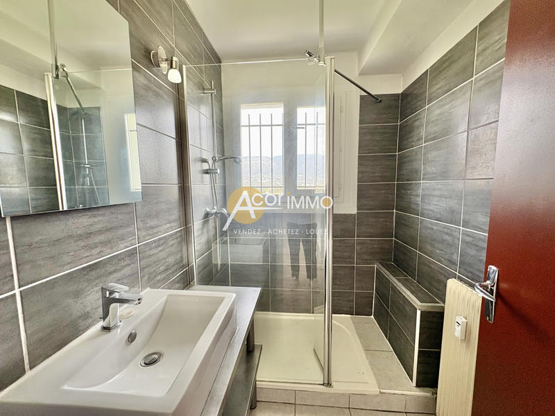 Appartement - 68 m² - 4 pièces