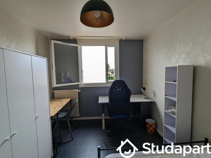 Chambre - 10 m² - 1 pièce