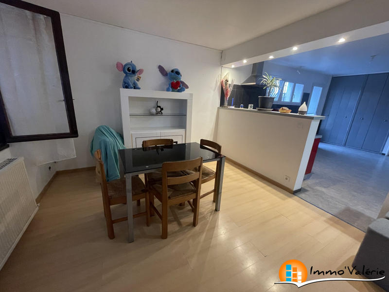 Maison - 185 m² - 6 pièces