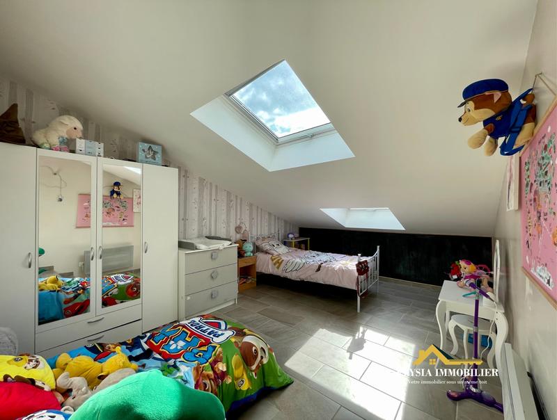 Maison - 138 m² - 5 pièces