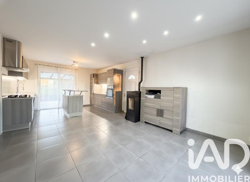 Maison - 86 m² - 6 pièces