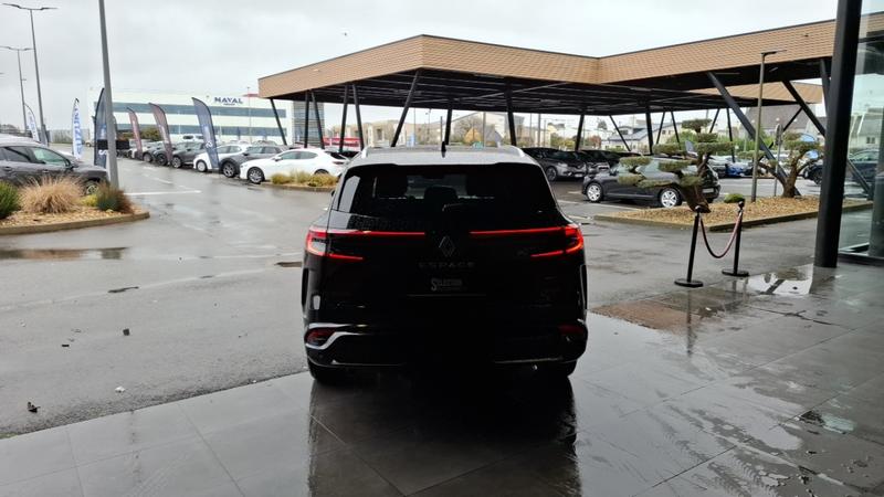 Renault Espace VI techno E-Tech full hybrid 200-24