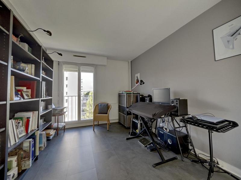 Appartement - 75 m² - 4 pièces