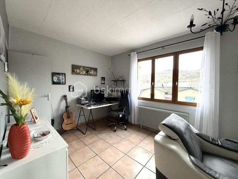 Maison - 106 m² - 5 pièces