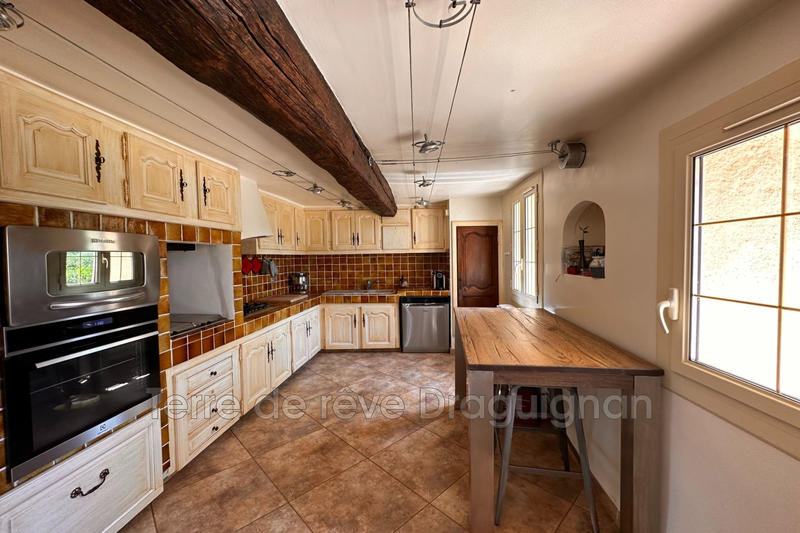 Bastide - 300 m² - 12 pièces