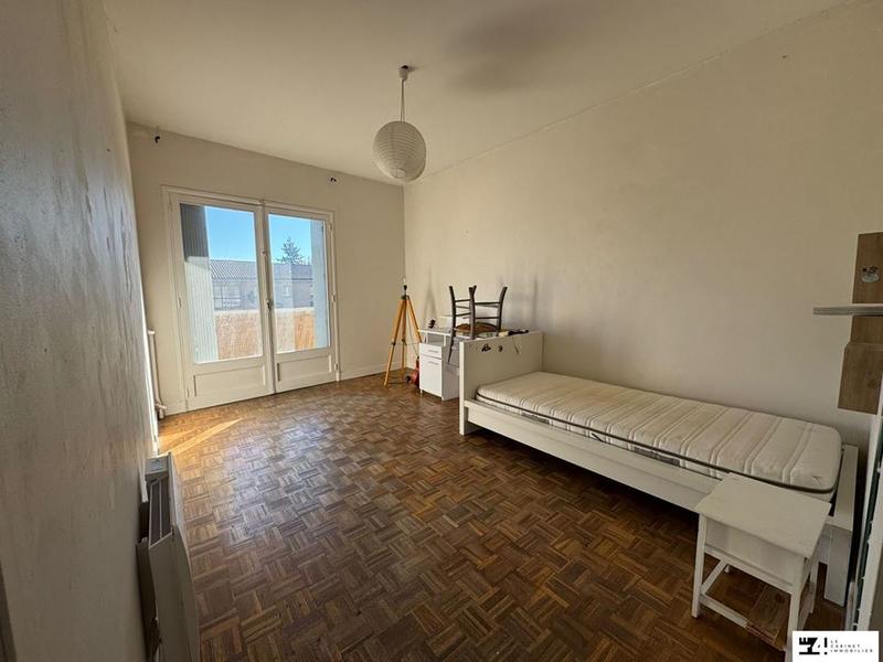 Appartement - 121 m² - 5 pièces