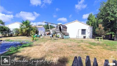 Maison - 137 m² - 5 pièces