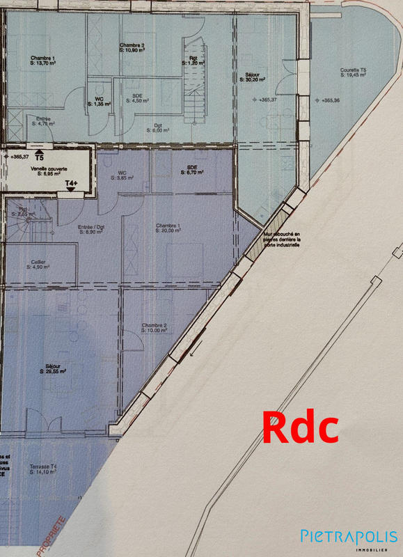 Appartement - 112 m² - 4 pièces