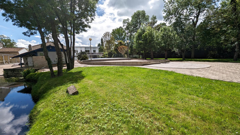 Maison - 166 m² - 7 pièces