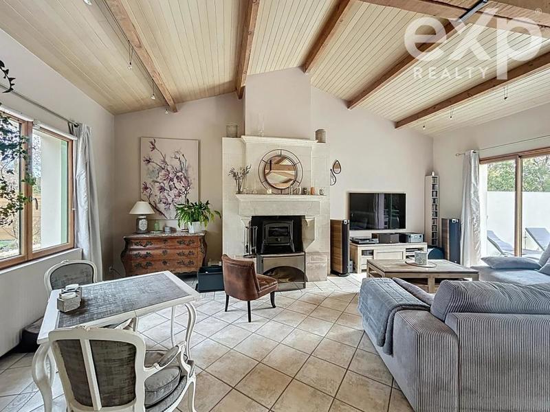 Maison - 177 m² - 6 pièces