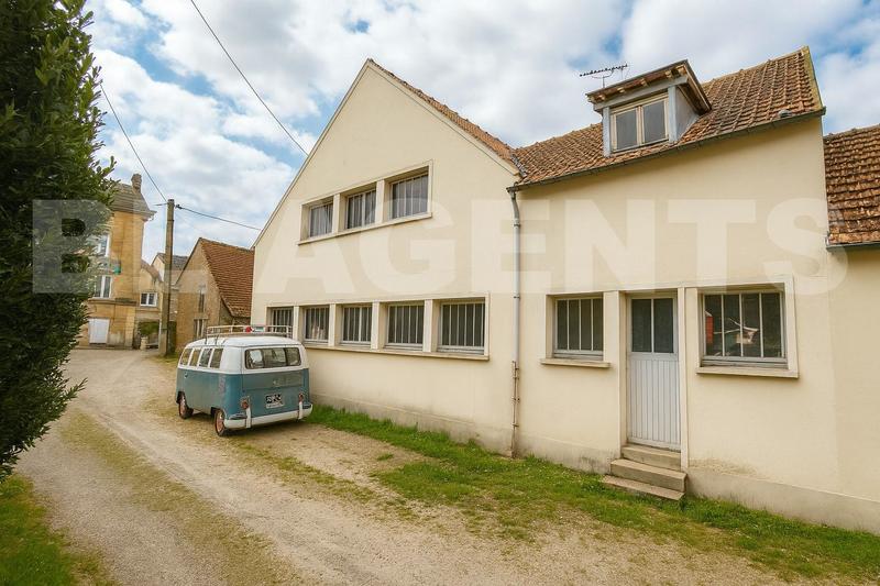 Maison de village - 161 m² - 6 pièces