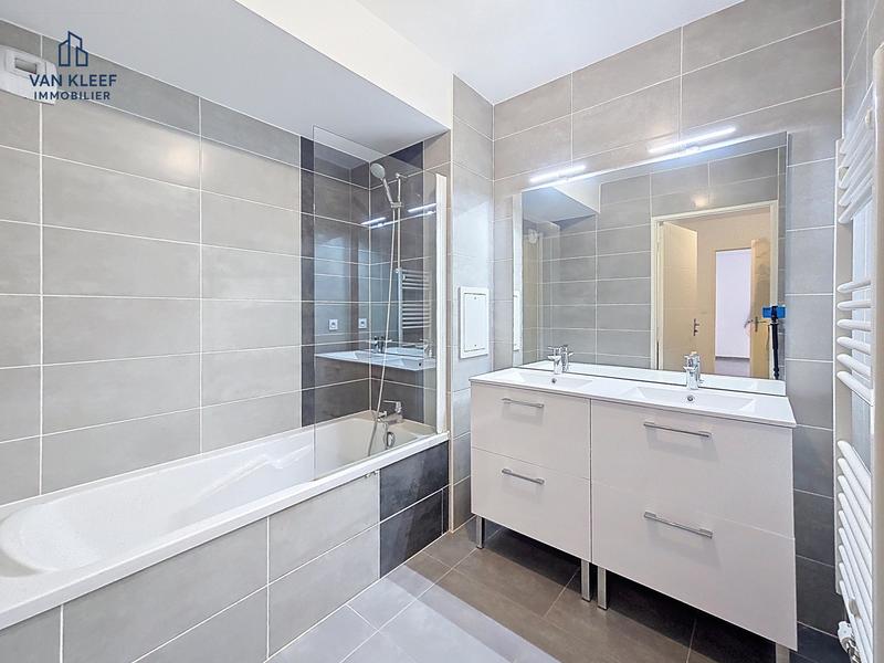 Appartement - 57 m² - 3 pièces