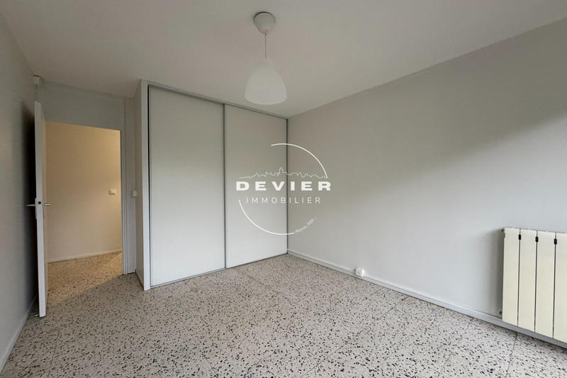 Appartement - 98 m² - 4 pièces