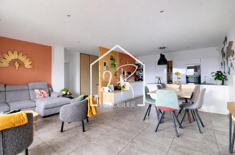 Appartement - 87 m² - 4 pièces