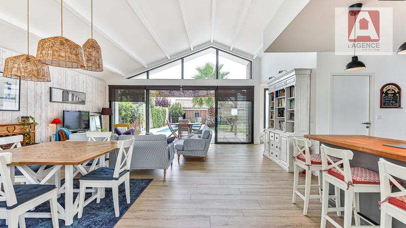 Maison - 137 m² - 4 pièces