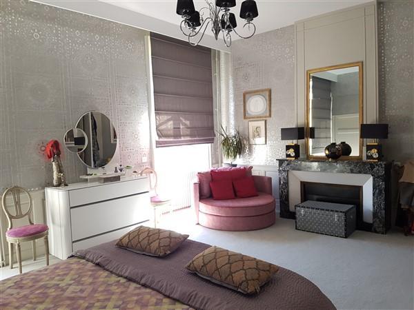 Maison de maîtres - 900 m² - 12 pièces