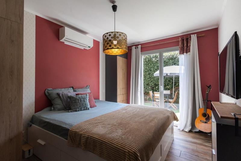 Maison - 358 m² - 12 pièces