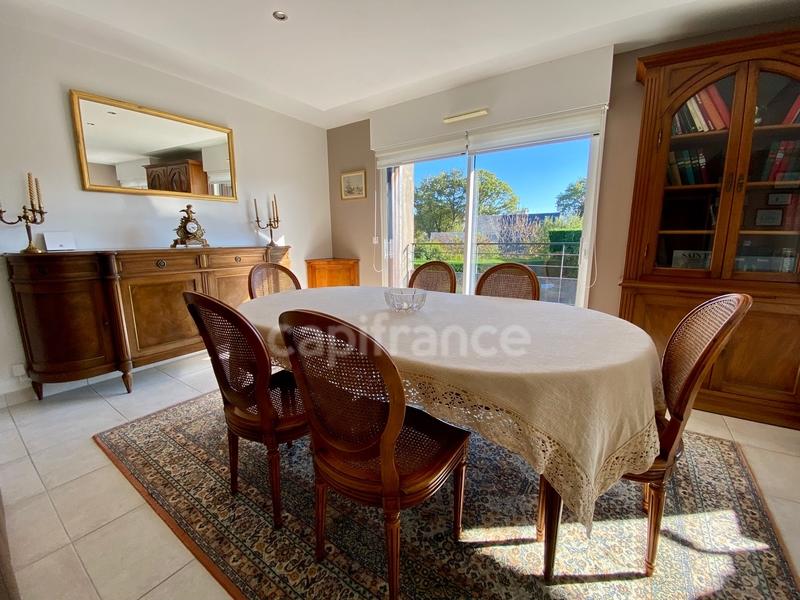 Appartement - 120 m² - 4 pièces