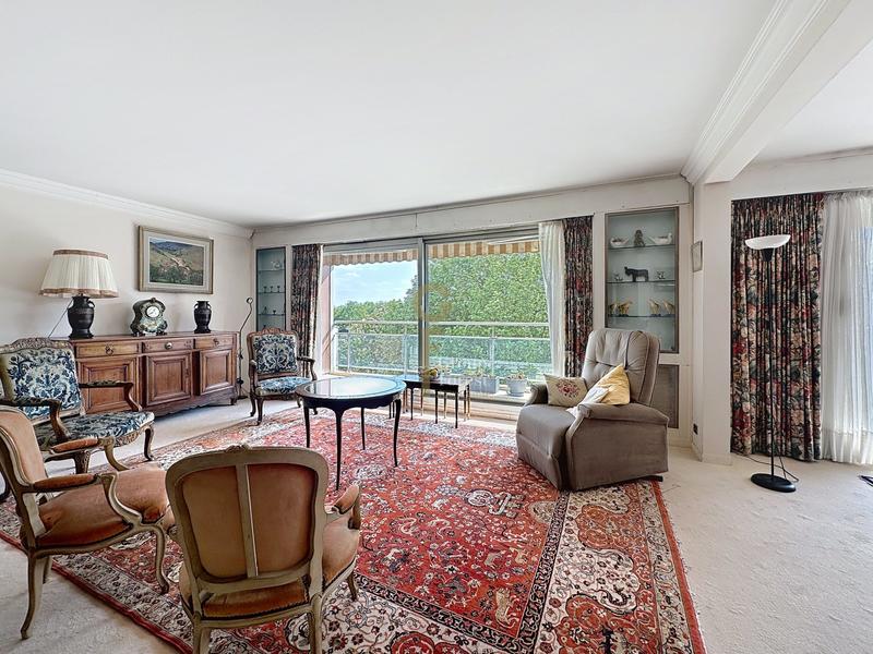 Appartement - 161 m² - 5 pièces