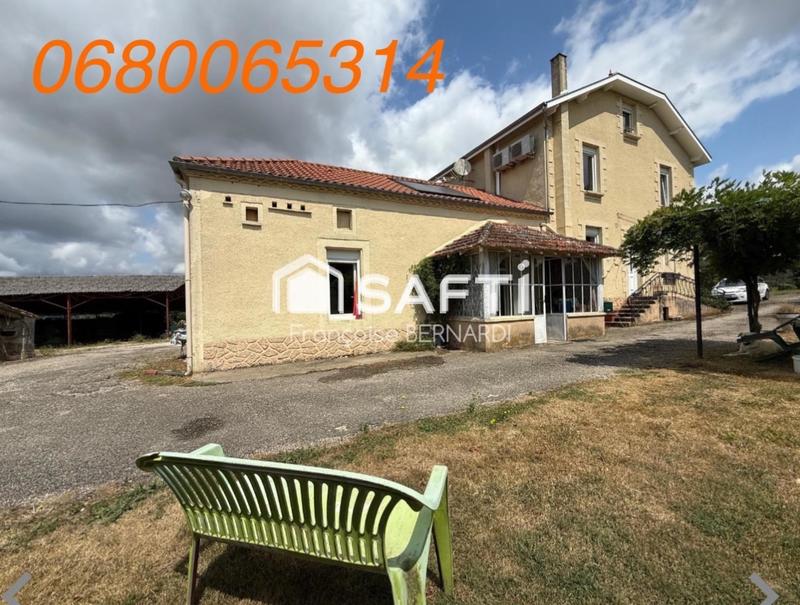 Maison - 205 m² - 9 pièces