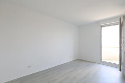 Duplex - 84 m² - 4 pièces