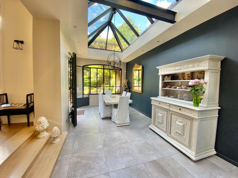 Maison bourgeoise - 235 m² - 8 pièces