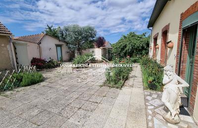 Maison - 122 m² - 4 pièces