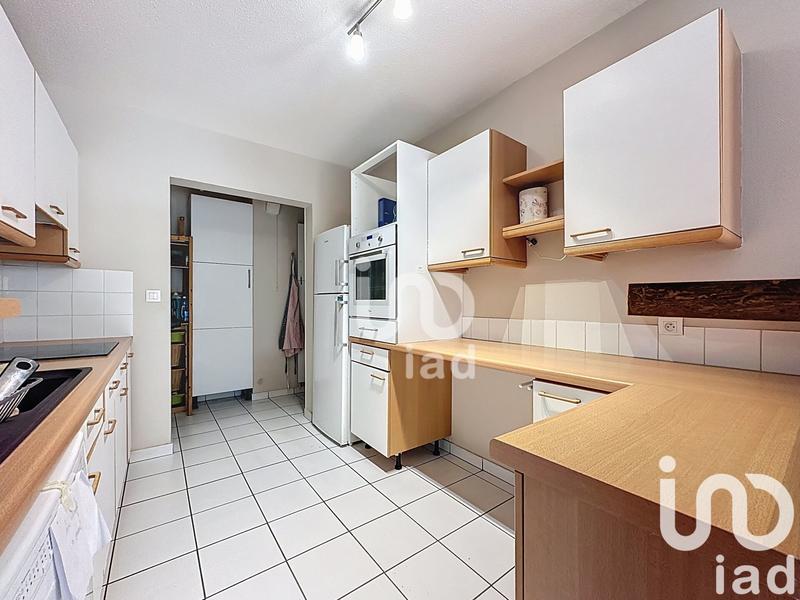 Appartement - 81 m² - 3 pièces
