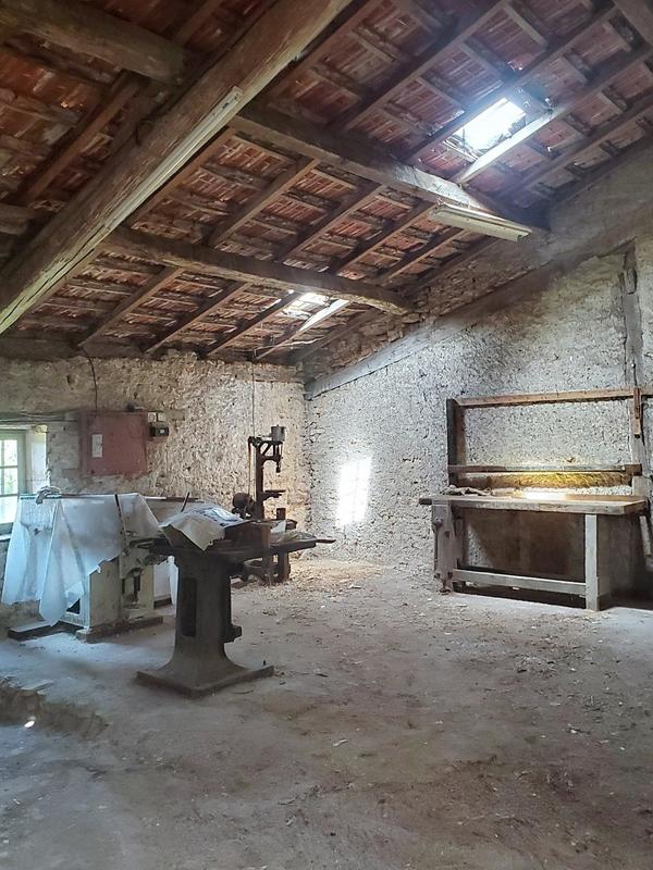 Maison - 221 m² - 6 pièces