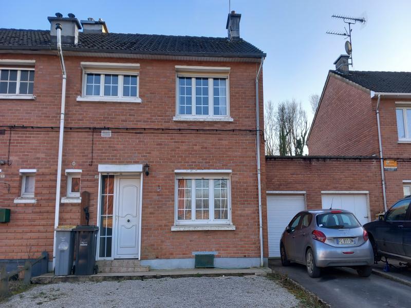 Maison - 85 m² - 6 pièces