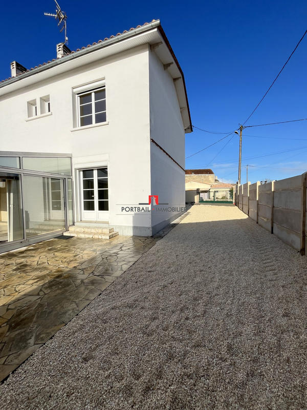 Maison ancienne - 106 m² - 4 pièces