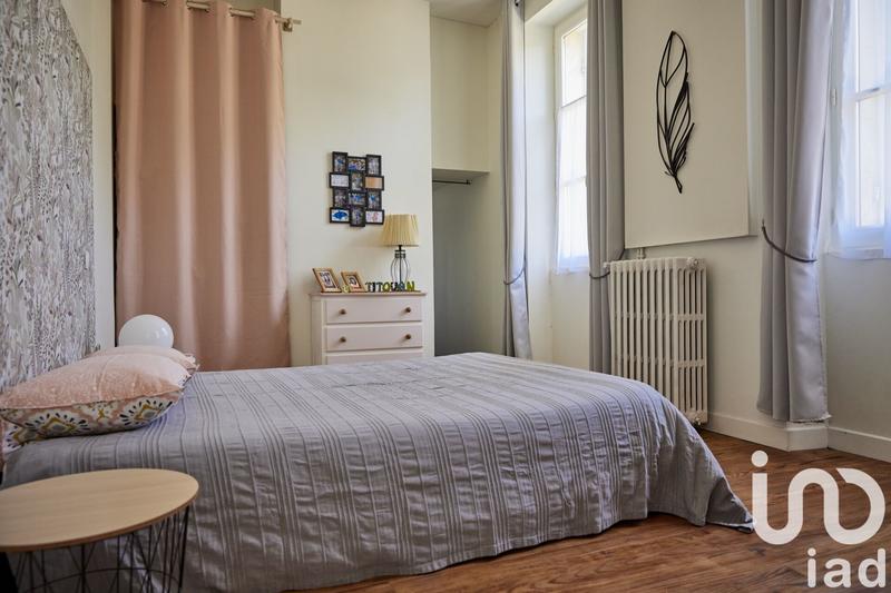 Maison - 371 m² - 11 pièces