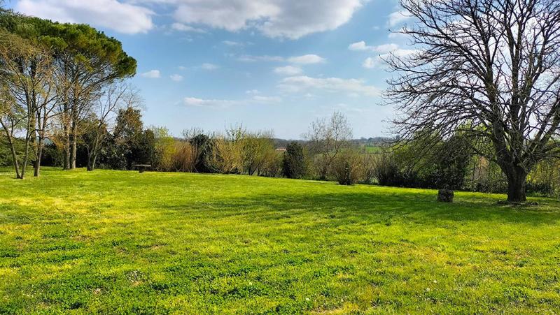 Maison - 260 m² - 8 pièces