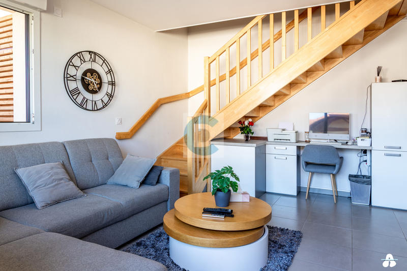 Appartement - 100 m² - 5 pièces