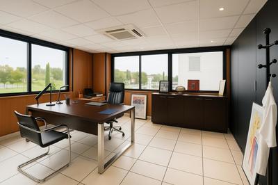 Bureau - 640 m² - 30 pièces