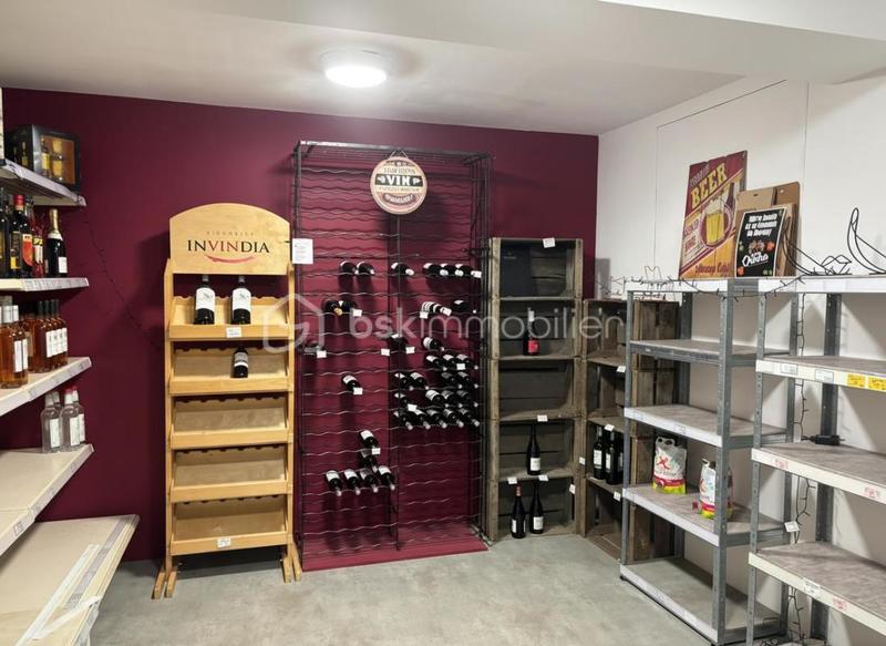 Local commercial - 140 m² - 5 pièces