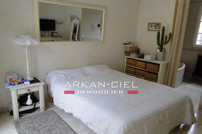 Villa - 700 m² - 7 pièces