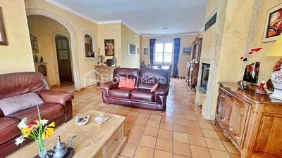 Maison - 112 m² - 5 pièces