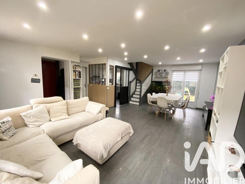 Maison - 94 m² - 4 pièces